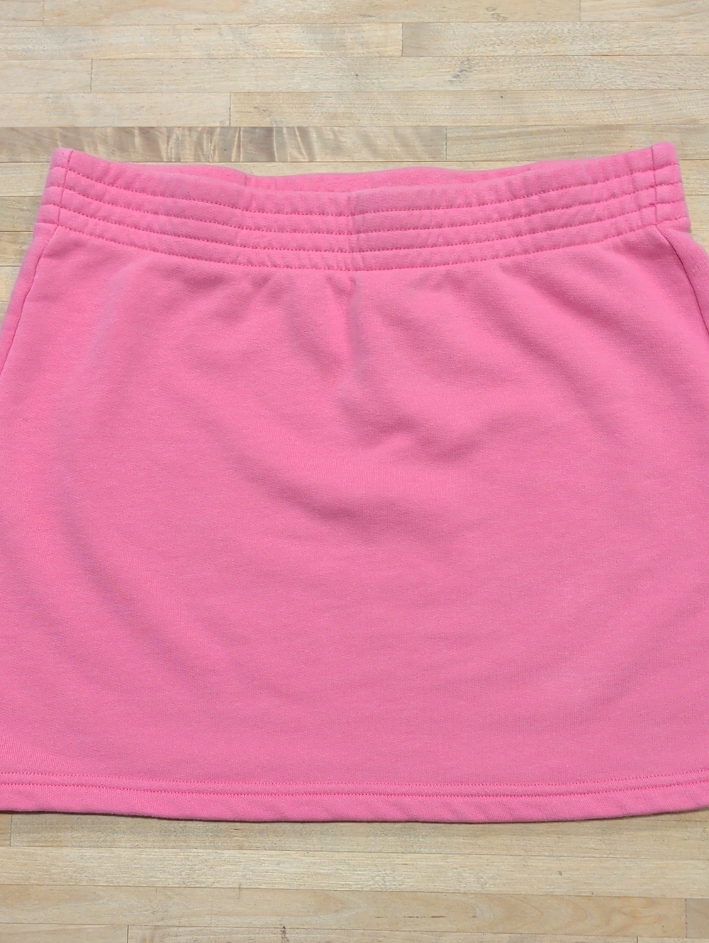 Aritzia TNA Airy Fleece Perfect Pink Mini Skirt Size Small